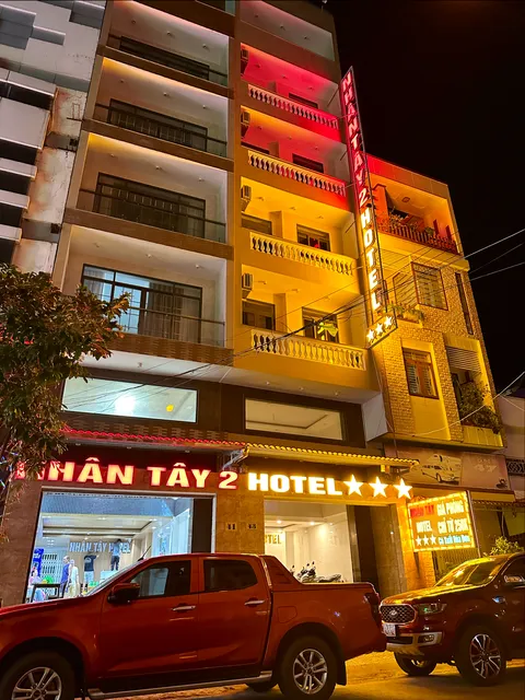 Nhân Tây 2 Hotel