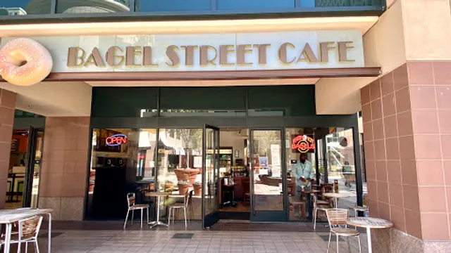 Bagel Street Cafe