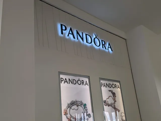PANDORA Jewelry