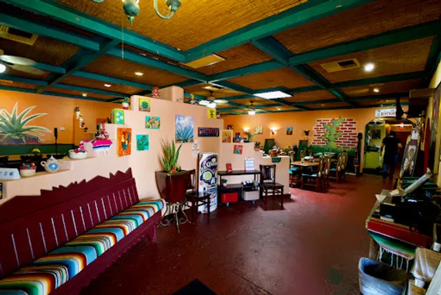 East Patio Méxicano