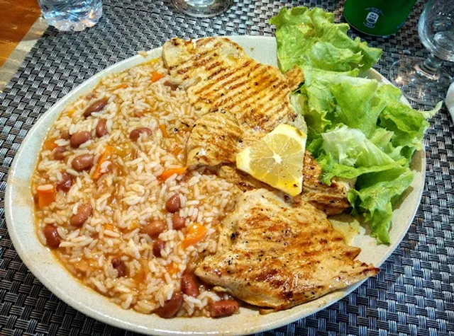 Restaurante & Churrasqueira O Pombo