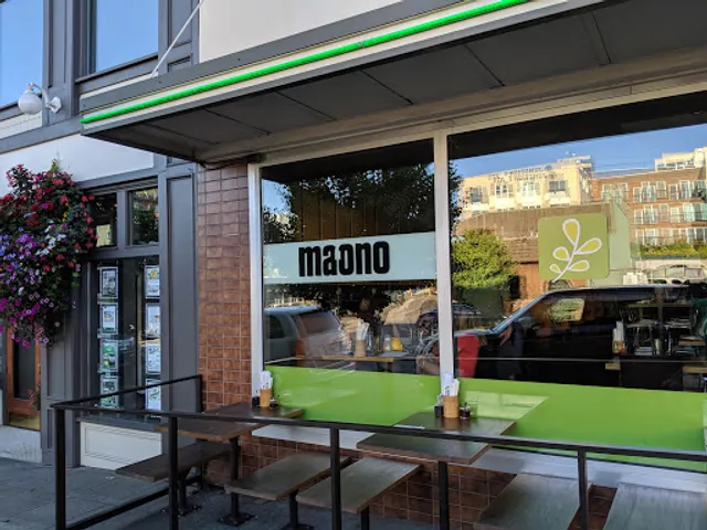Ma'ono West Seattle
