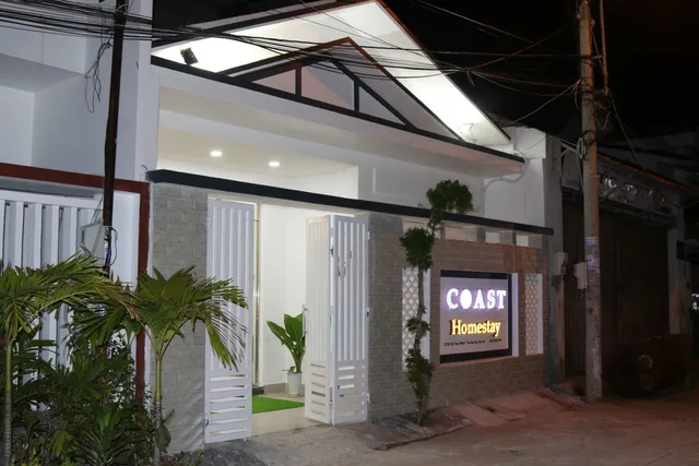 COAST HOMESTAY