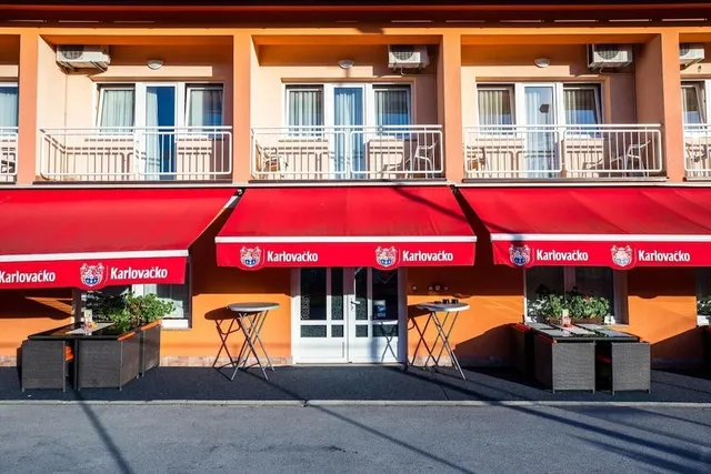 Bed and Breakfast Mreznica House DP