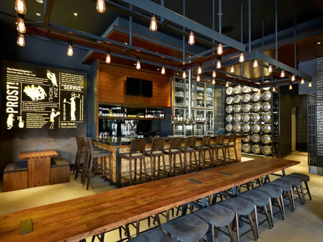 Brotzeit @ Raffles City