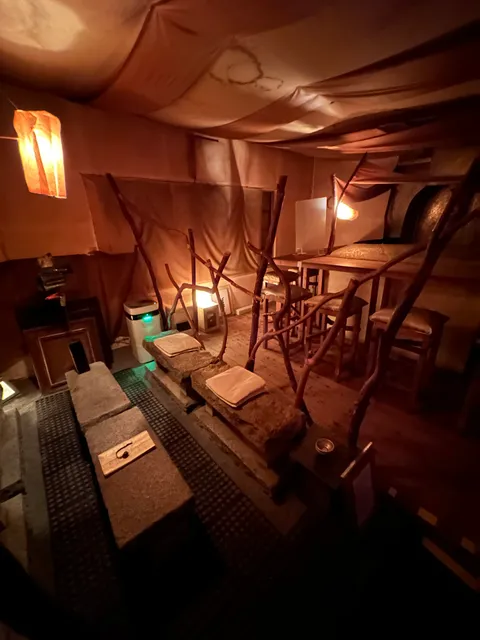 バー トタン BAR TOTAN