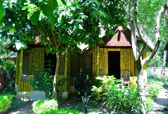 Savithri INN Cottages & Retreats