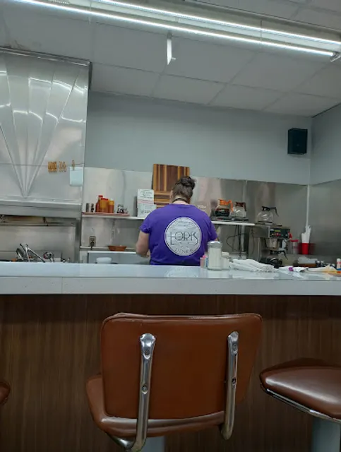 Lori's Mount Union Diner