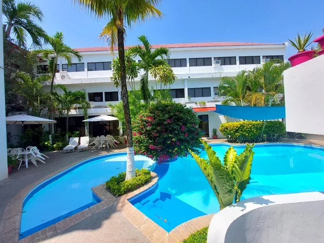 HOTEL CASA FLORES DE TIKAL