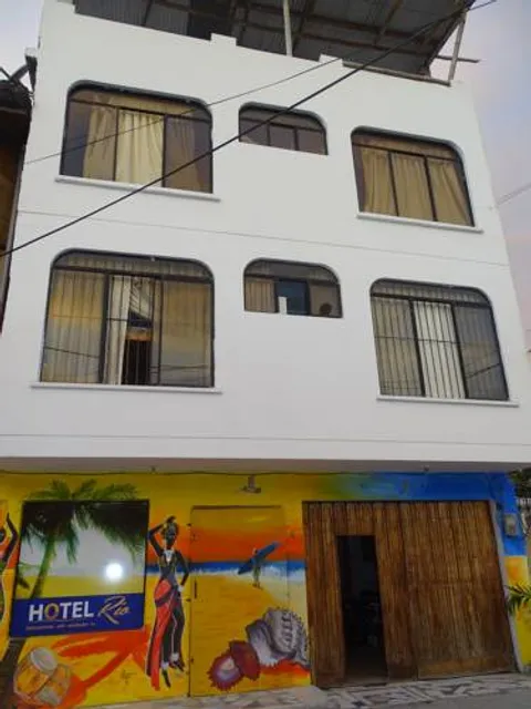 Hotel Río en Atacames