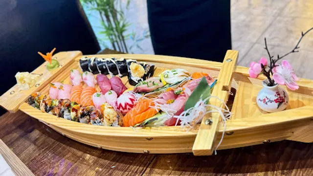 Mt Fuji Sushi & Hibachi