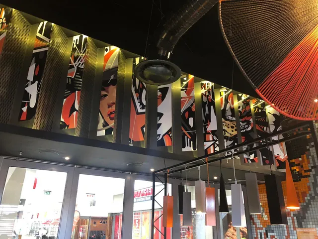RocoMamas Pinnacle Mall