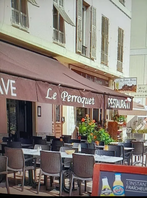 Le perroquet restaurant bar