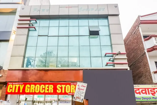 SPOT ON 65564 Hotel Bluebarry