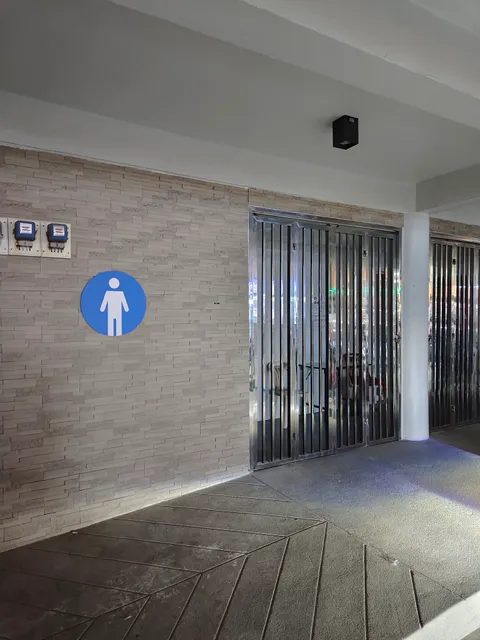 Public Toilet_دورات مياه عامة