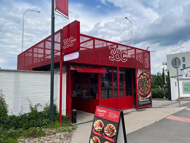 360pizza Poděbradská