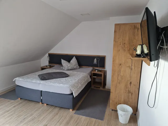 Pension Rhönstüble***