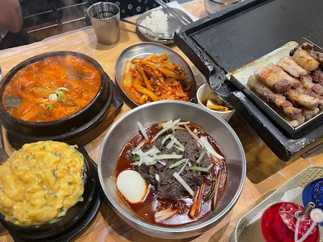 Hanam BBQ@United Point