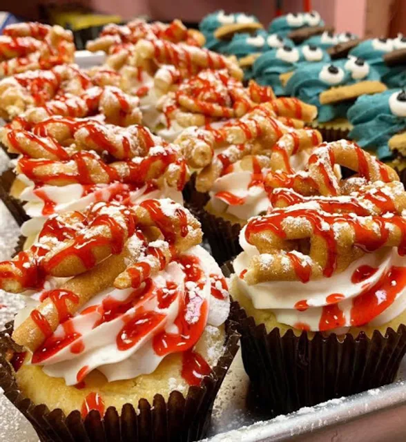 Smallcakes Woodstock