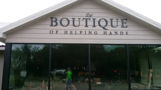 Rockwall County Helping Hands Thrift Store & Boutique