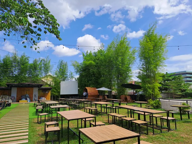 Kalpataru Resto and Cafe