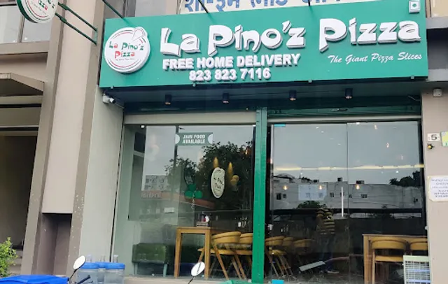 La Pino'z Pizza Paldi