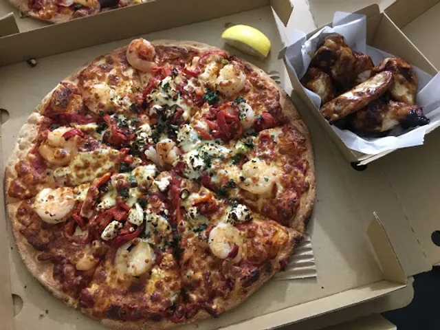 Crust Pizza New Farm