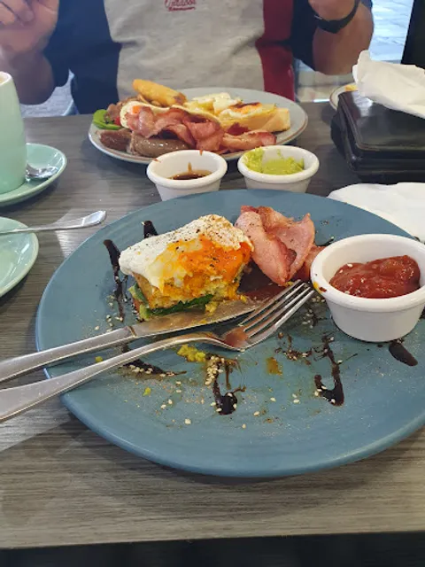 The Coffee Club - Centro Nepean