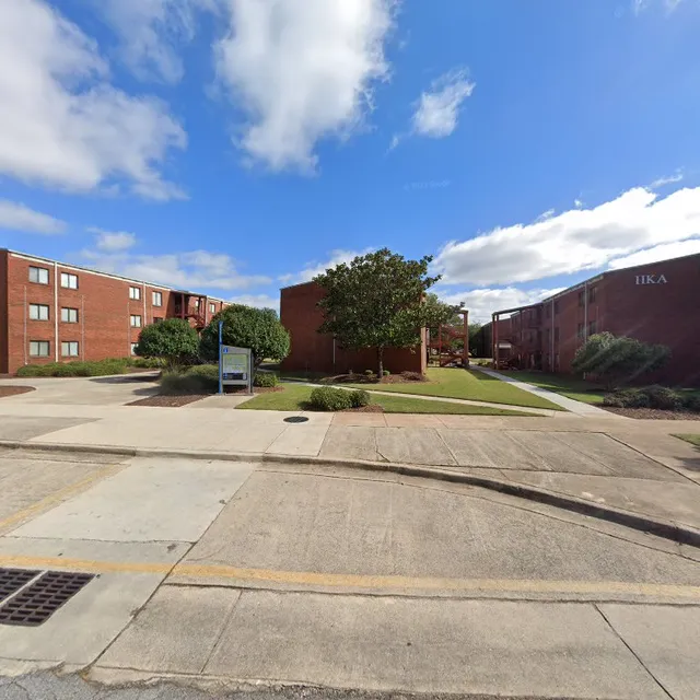 South East Campus Housing (SCH)