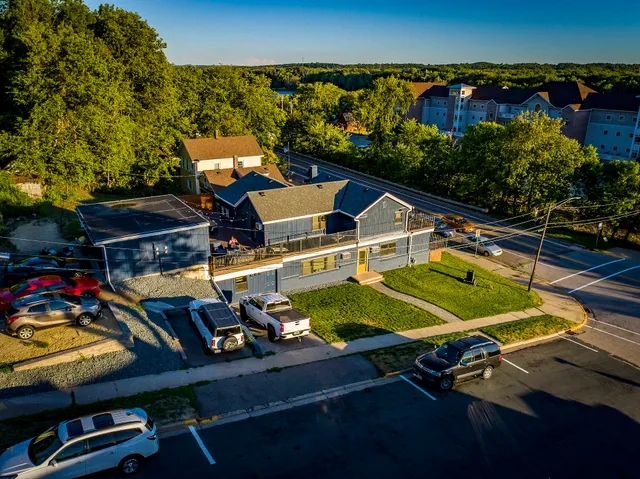 The Cove Guest House