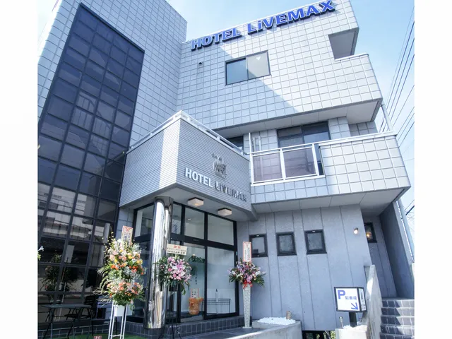 Live Max Gunmanumata Hotel