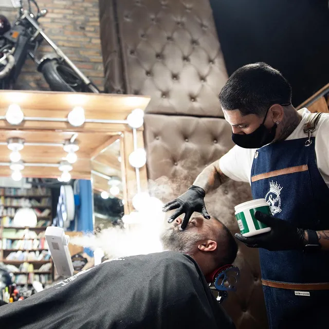 The Spot Barbershop - Pinecrest
