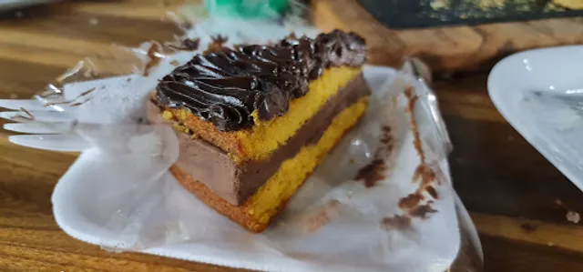 Cor de Jambo Cafeteria