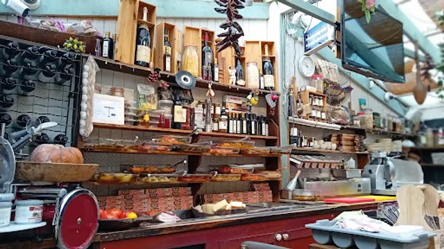 Portobello Garden Arcade Italian Restaurant