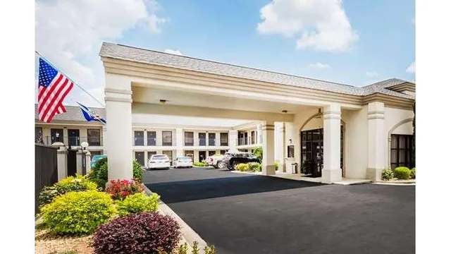 Days Inn by Wyndham Oneonta AL