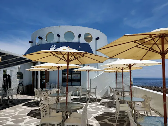 Young Door Coffee Shop