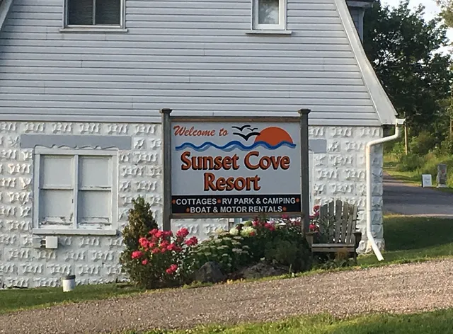 Sunset Cove Resort