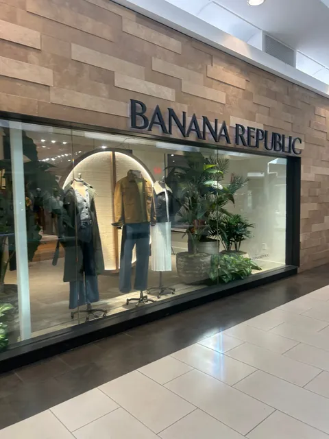 Banana Republic