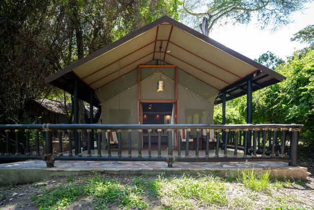 Sarova Mara Game Camp - Safari Lodge in Kenya