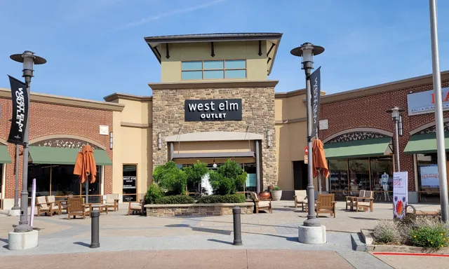 west elm Outlet