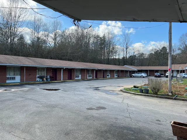 Summerville Motel
