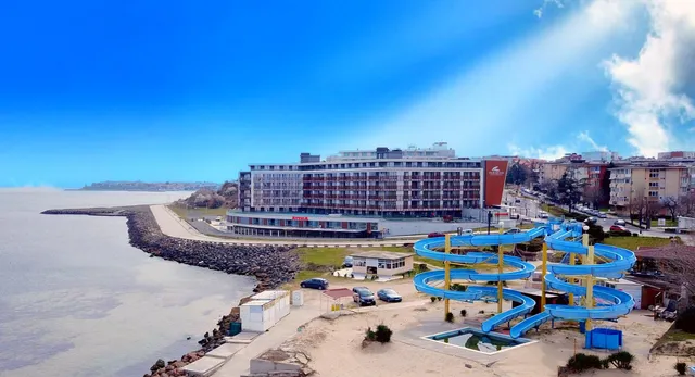 Paradiso Dreams Hotel