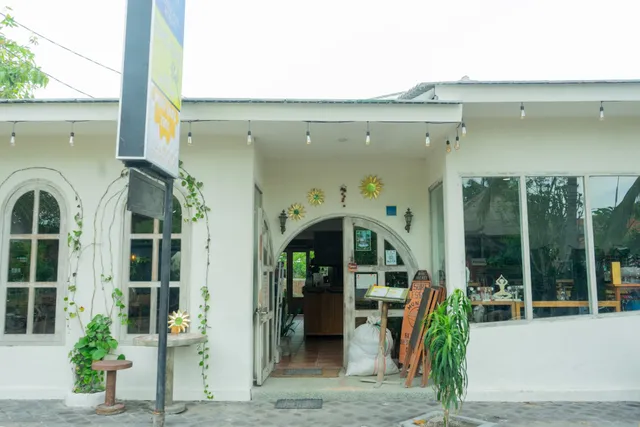 Indah Oasis Yoga Lembongan