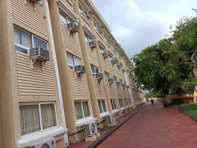 Neeladri Bhakta Niwas