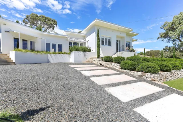 Barossa White House The West Wing