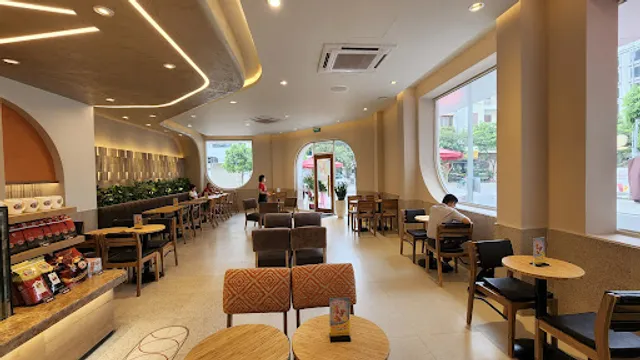 Highlands Coffee Nguyen Cao