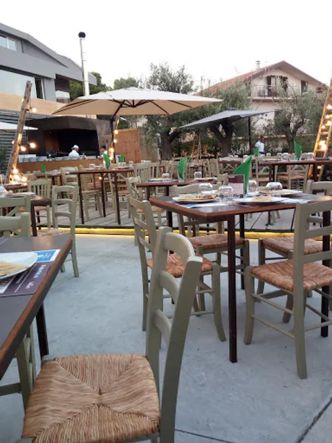 Scorzonera Ristorante Pizzeria a Nicolosi