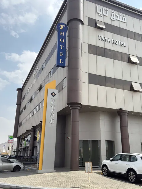 Taya Hotel