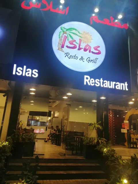 ISLAS Resto & Grill