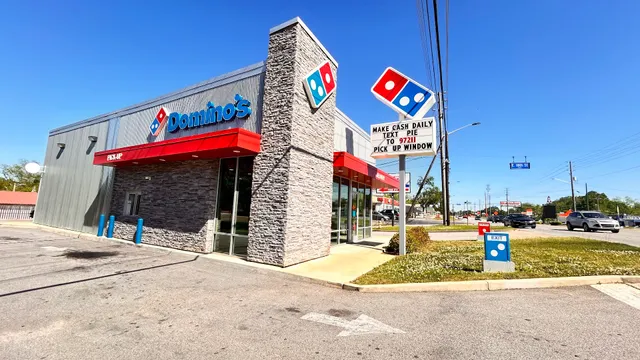 Domino's Pizza